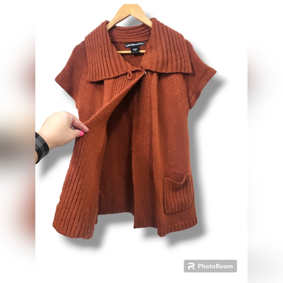 🌿United States Sweaters Women's Med Pumpkin Orange Short Sleeve Knit Cardigan - Picture 8 of 15